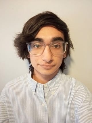 Luis Reyes Castro, psicólogo y diseñador web en Talca